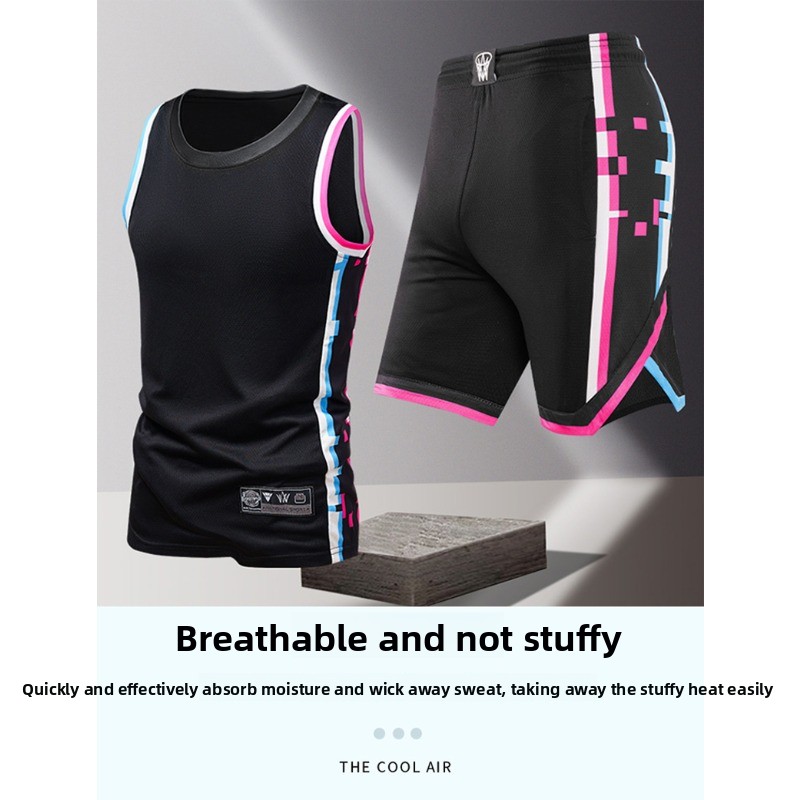 Men'S Fashion Trends - Sommerliches Alltags-Outdoor-Freizeit-Trend-Set: Vielseitige Sportbekleidung für Herren